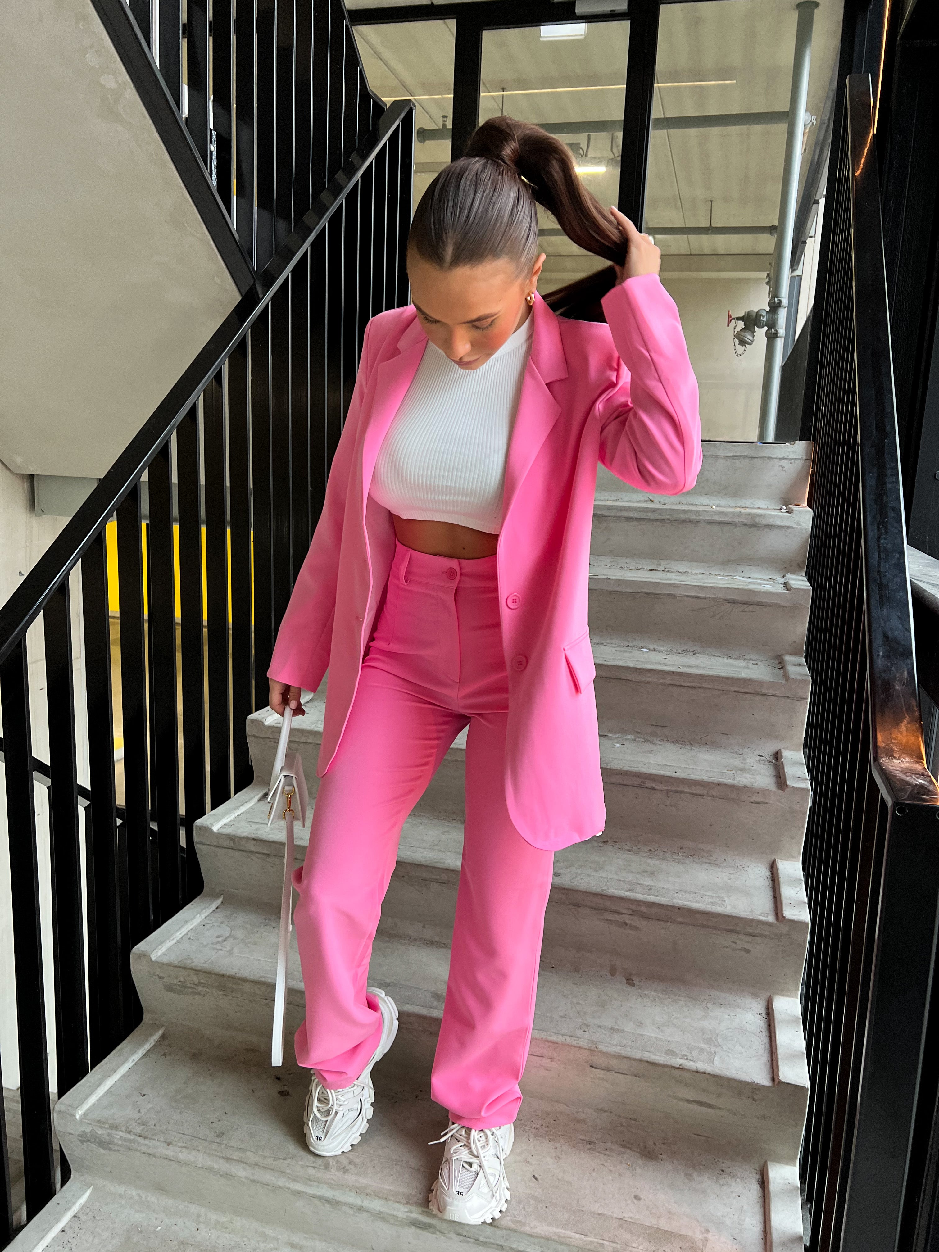 CLASSY & CASUAL SUIT PINK